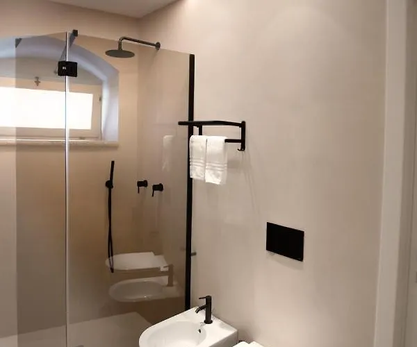 Oda ve Kahvaltı Terrazzini Cibele 4*